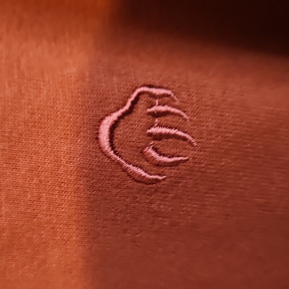 WOLVERINE BURNT ORANGE LONG SLEEVE TSHIRT NEW WITHOUT TAGS - Picture 2 of 4